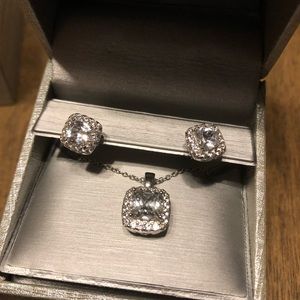 White sapphire necklace and earring set